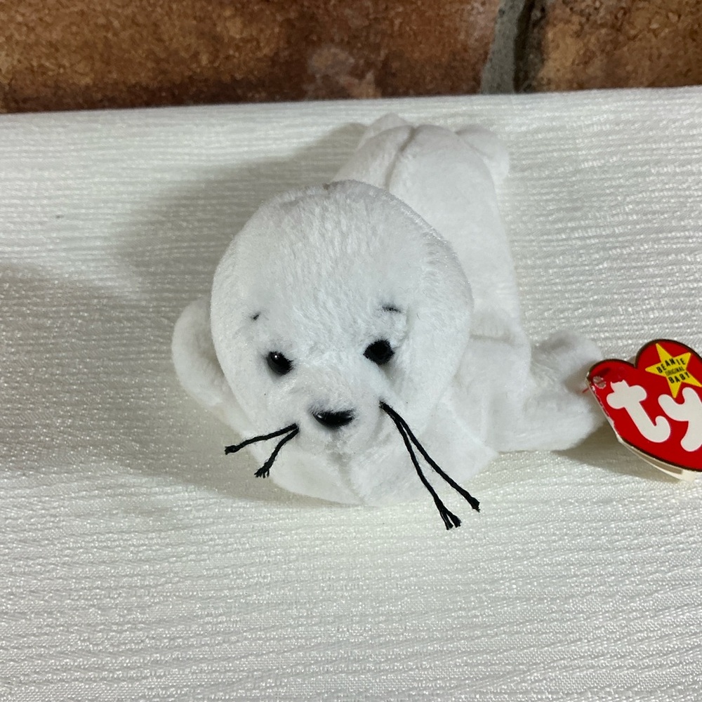 Ty Vintage “Seamore the Seal” Beanie Babies Collection